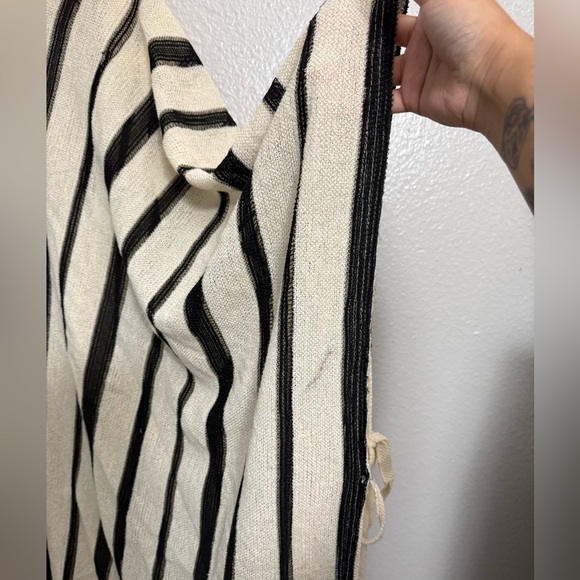 Torrid Ivory & Black Stripe Ruana Kimono - Picture 8 of 8